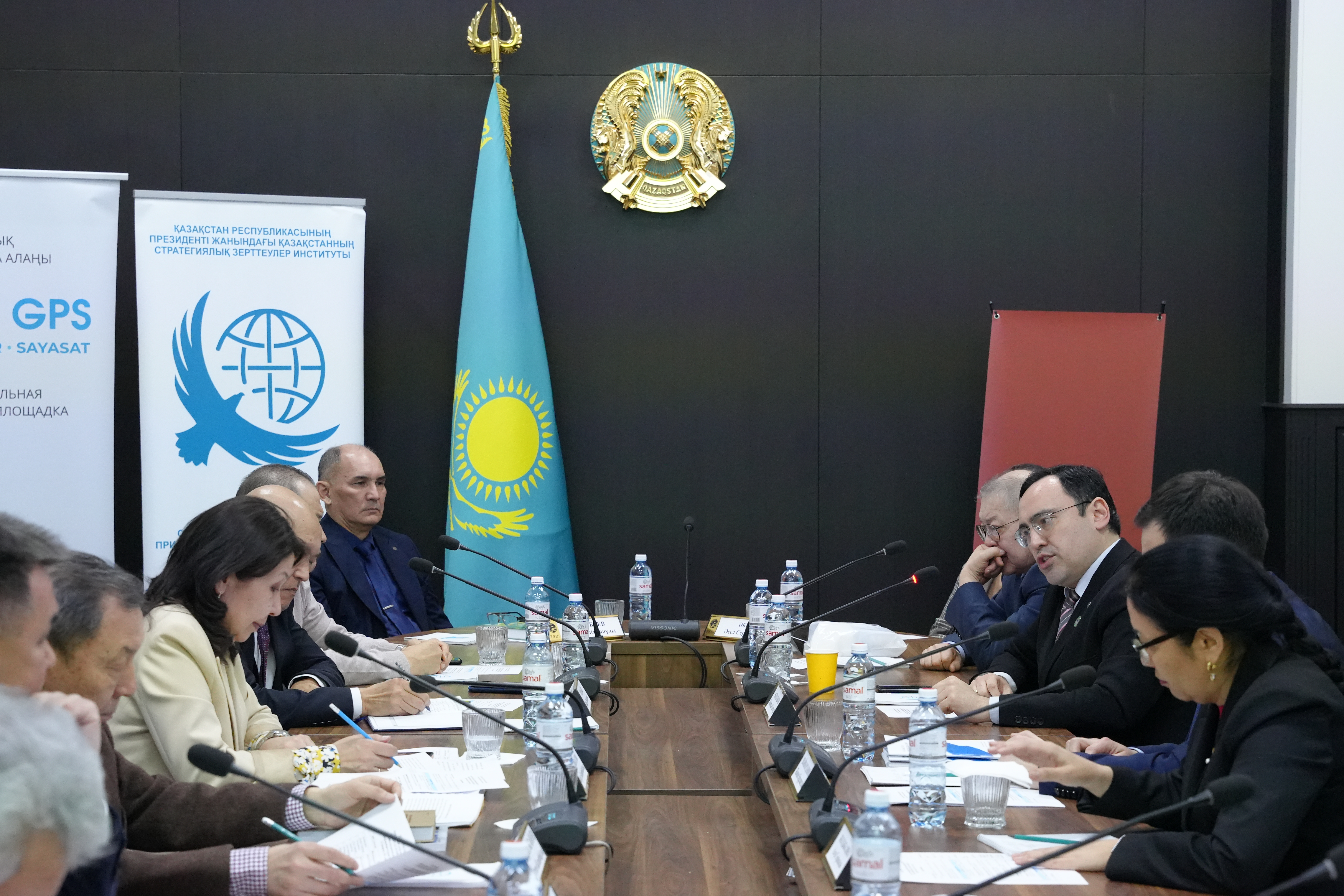 Ценностные ориентиры новой Конституции обсудили на площадке в Алматы