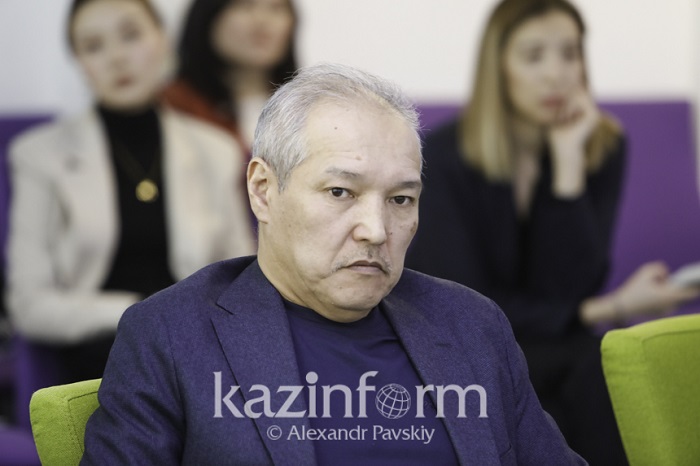 Преимущества и возможности смешанной избирательной системы обсудили эксперты в Алматы