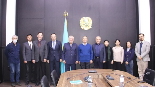 Meeting with representatives of the Chinese Petroleum University